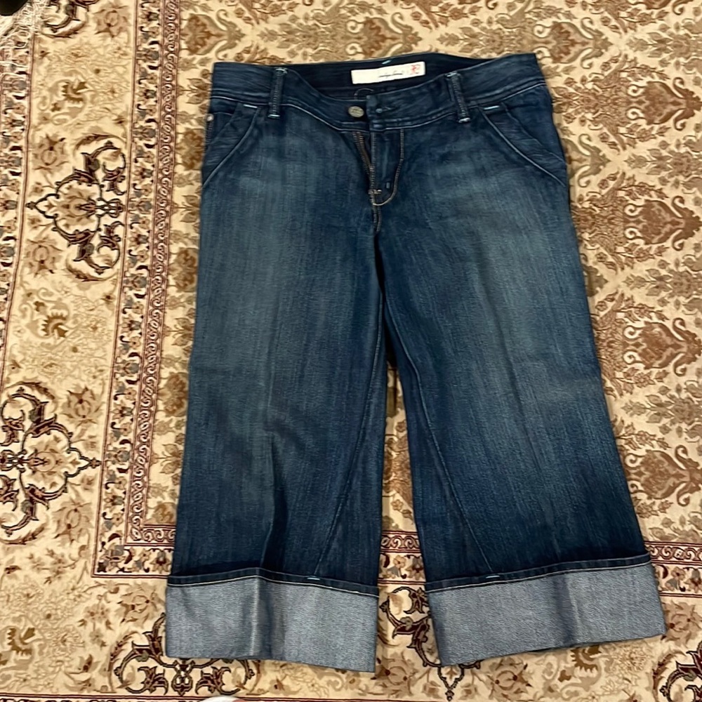 Indigo jeans